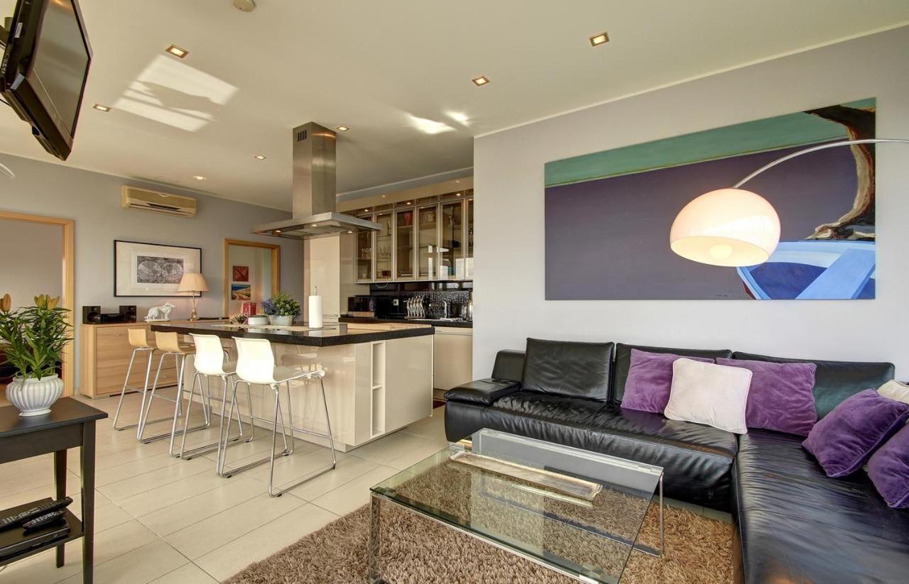 Helios Luxury Apartment In Vilnius Skyscraper Buitenkant foto